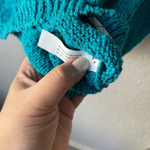 Vintage Cowl Neck Sweater - Picture 7 of 9